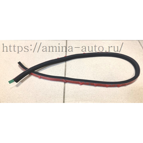 Уплотнитель люка отсека (hnd) l=930 сечение 13*10 на липучке
